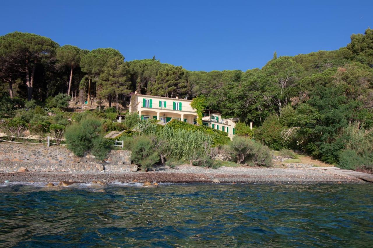 Villa Le Sprizze A Bordo Del Mare - Goelba มาร์ชานา มารีนา ภายนอก รูปภาพ